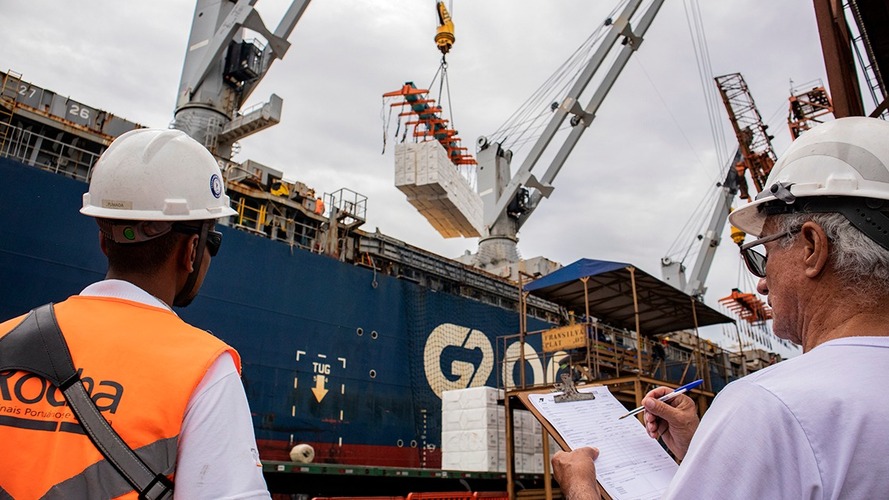 Portos do Paraná alcançam nova marca histórica de movimentação