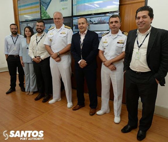 Diretoria da SPA recebe a visita do vice-almirante Sérgio Fernando de Amaral Chaves Júnior, comandante do 8º Distrito Naval, acompanhado da autoridade marítima na região, o Capitão dos Portos do Estado de São Paulo, Daniel Américo Rosa Menezes
