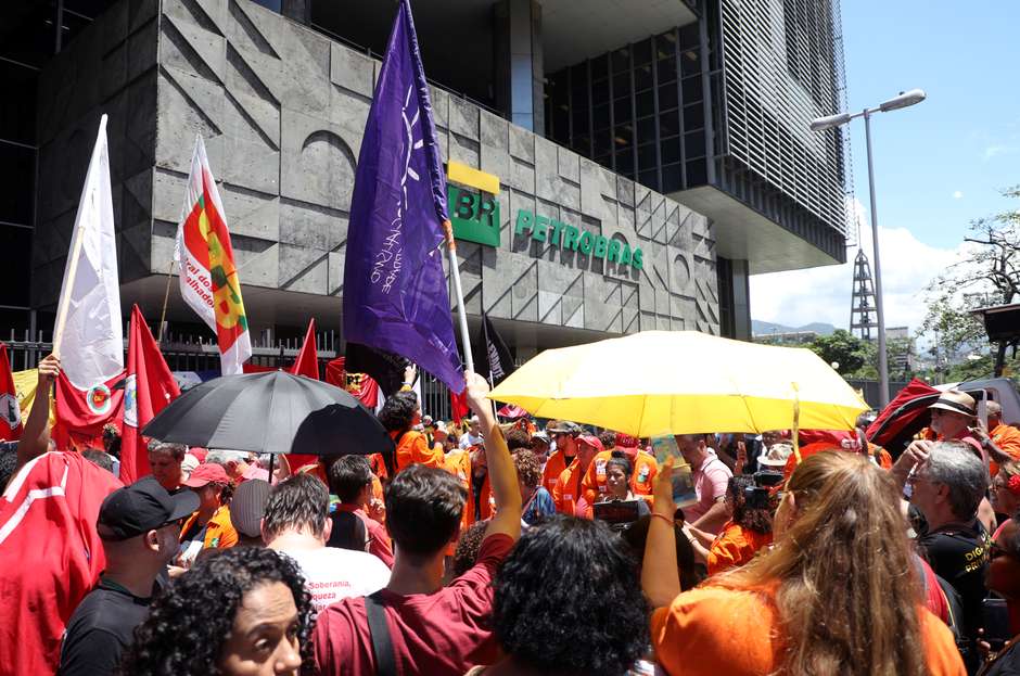 ANP alerta sobre riscos da greve na Petrobras; empresa não vê impacto