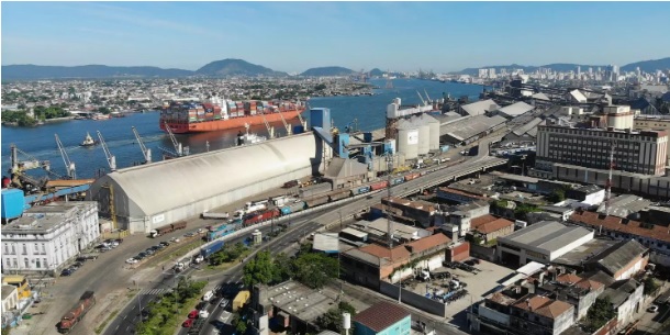 Inteligência artificial é utilizada na operação de rebocadores no Porto de Santos
