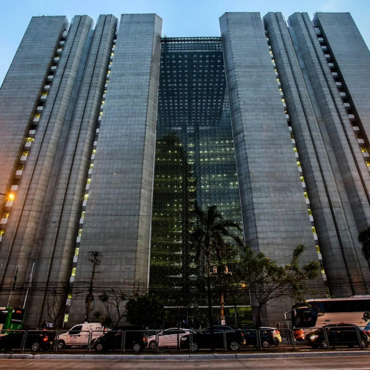 Decisão do TST sobre processos trabalhistas pode movimentar mais de R$ 30 bilhões de empresas