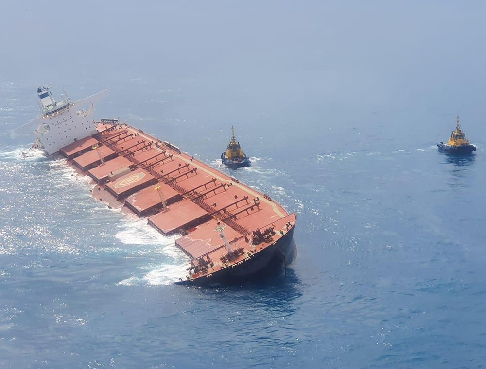 Navio afretado pela Vale sofre avaria no Maranhão