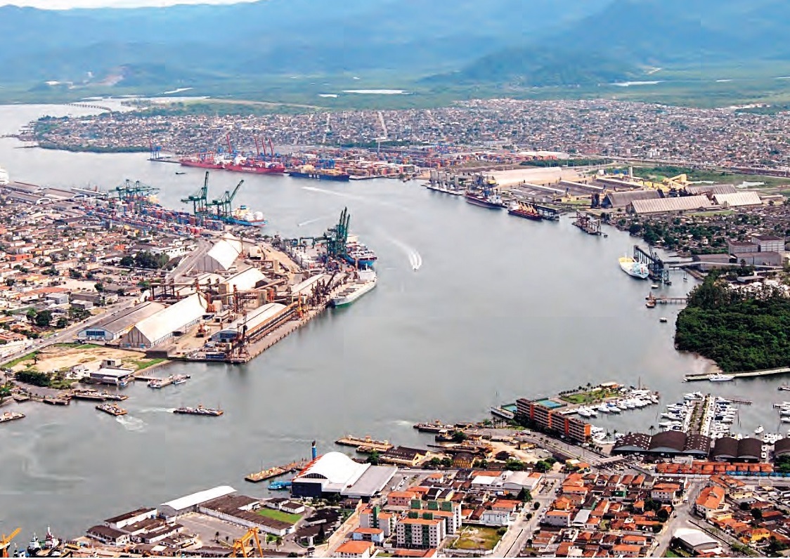 Porto faz aniversário de olho em expansão