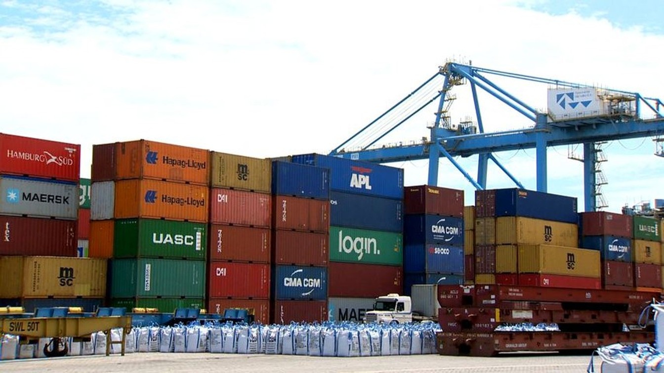 Porto de Santos faz 128 anos de olho em inovações e busca 40% da balança comercial brasileira