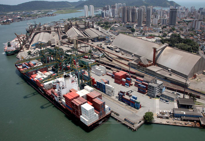 Operações do Porto crescem 5,4%