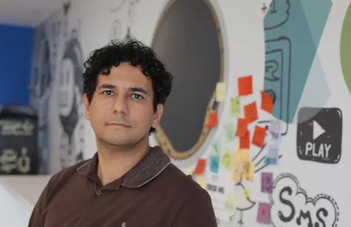Empresas usam testes e inteligência artificial para comprovar inglês antes de contratar