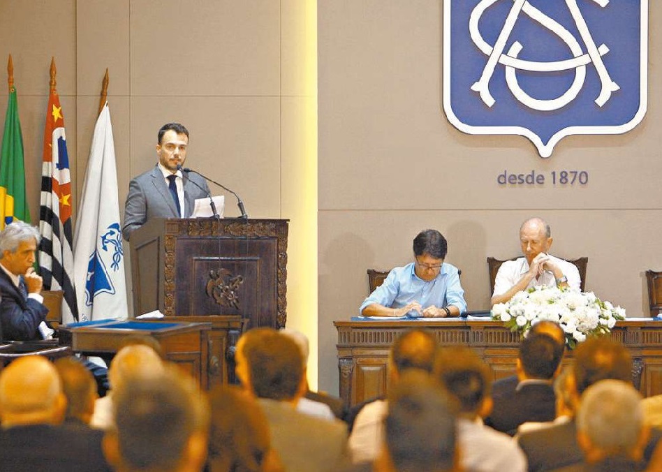 Sammarco assume presidência da ACS