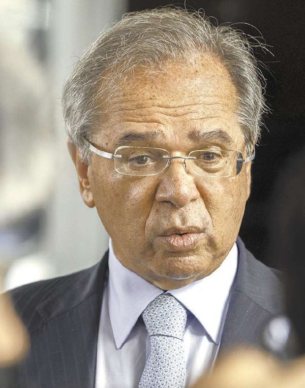 Governo antecipa 13º e injeta R$147 bi