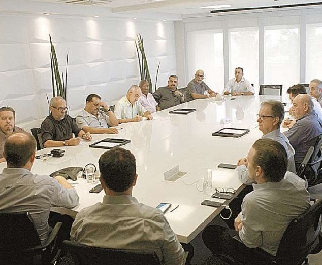 Estiva cancela greve no Porto