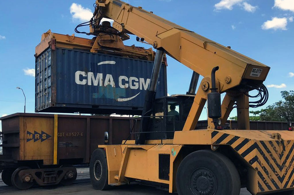 CMA CGM: fluxo de carga começa a normalizar nos principais portos da China