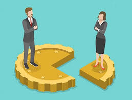 Após 7 anos em queda, diferença salarial de homens e mulheres aumenta 