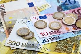 Comércio mundial deve perder € 530 bi por trimestre de crise