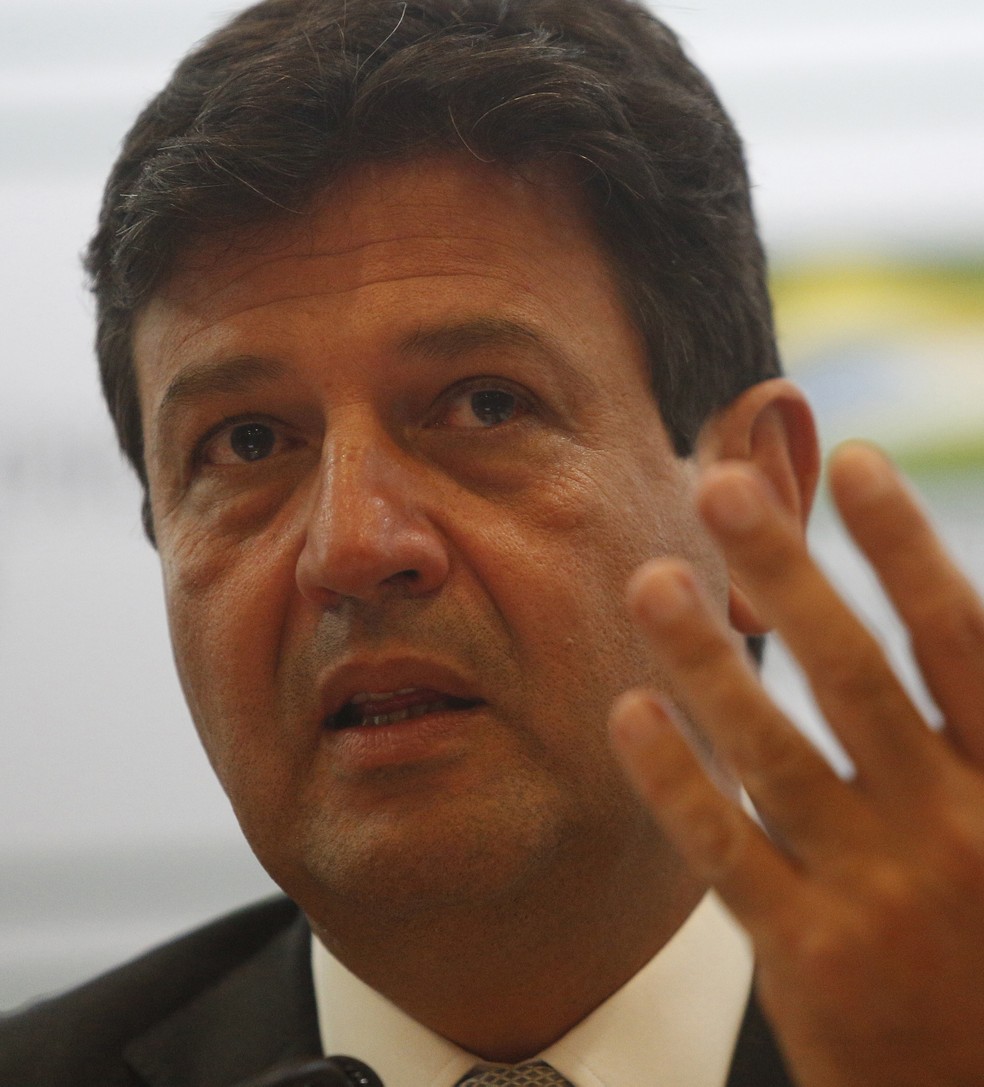 Combate a coronavírus no país mira produção e distribuição de vacina