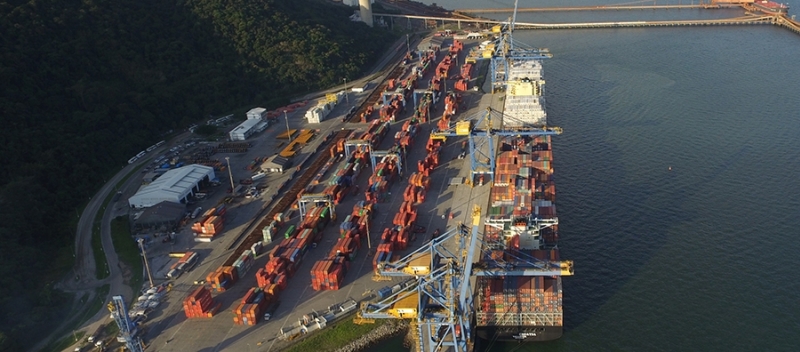 Sepetiba Tecon está apto para receber navios da classe New Panamax