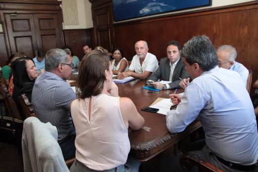 Comitê Municipal do coronavírus começa a discutir medidas em Santos