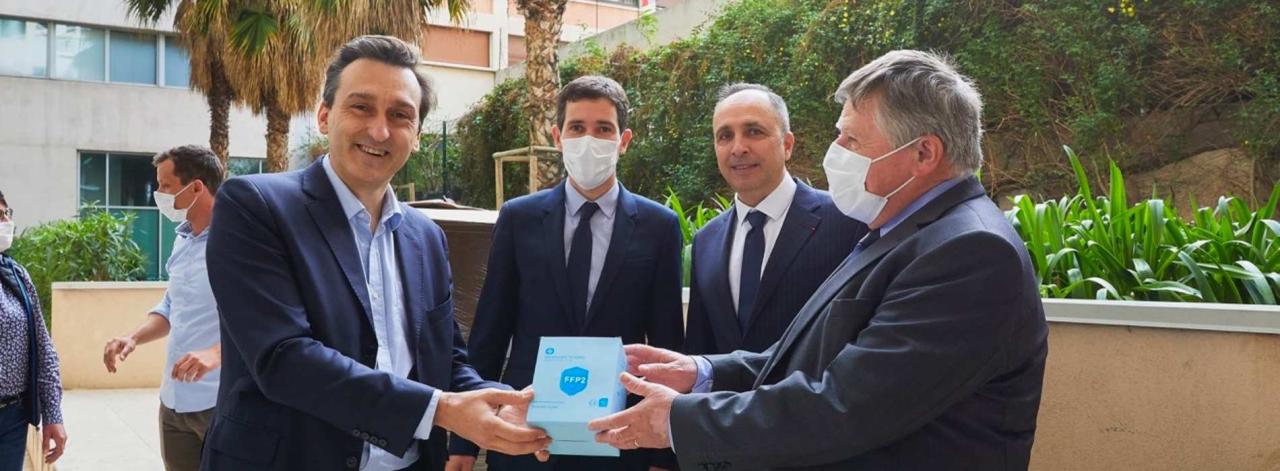 O Grupo CMA CGM entrega mais de 100.000 máscaras à Agência Regional de Saúde Provença-Alpes-Costa Azul na quinta-feira, 16 de abril