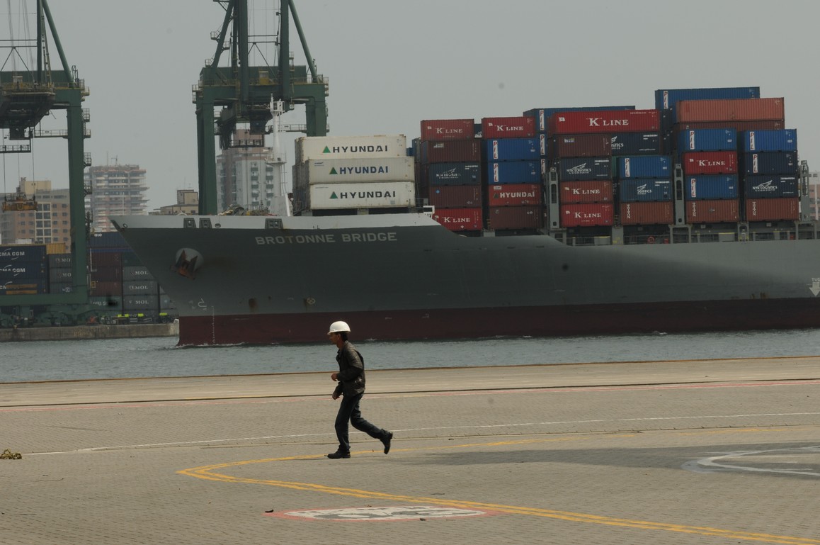 Após disputa judicial, Porto de Santos retomará serviço de dragagem