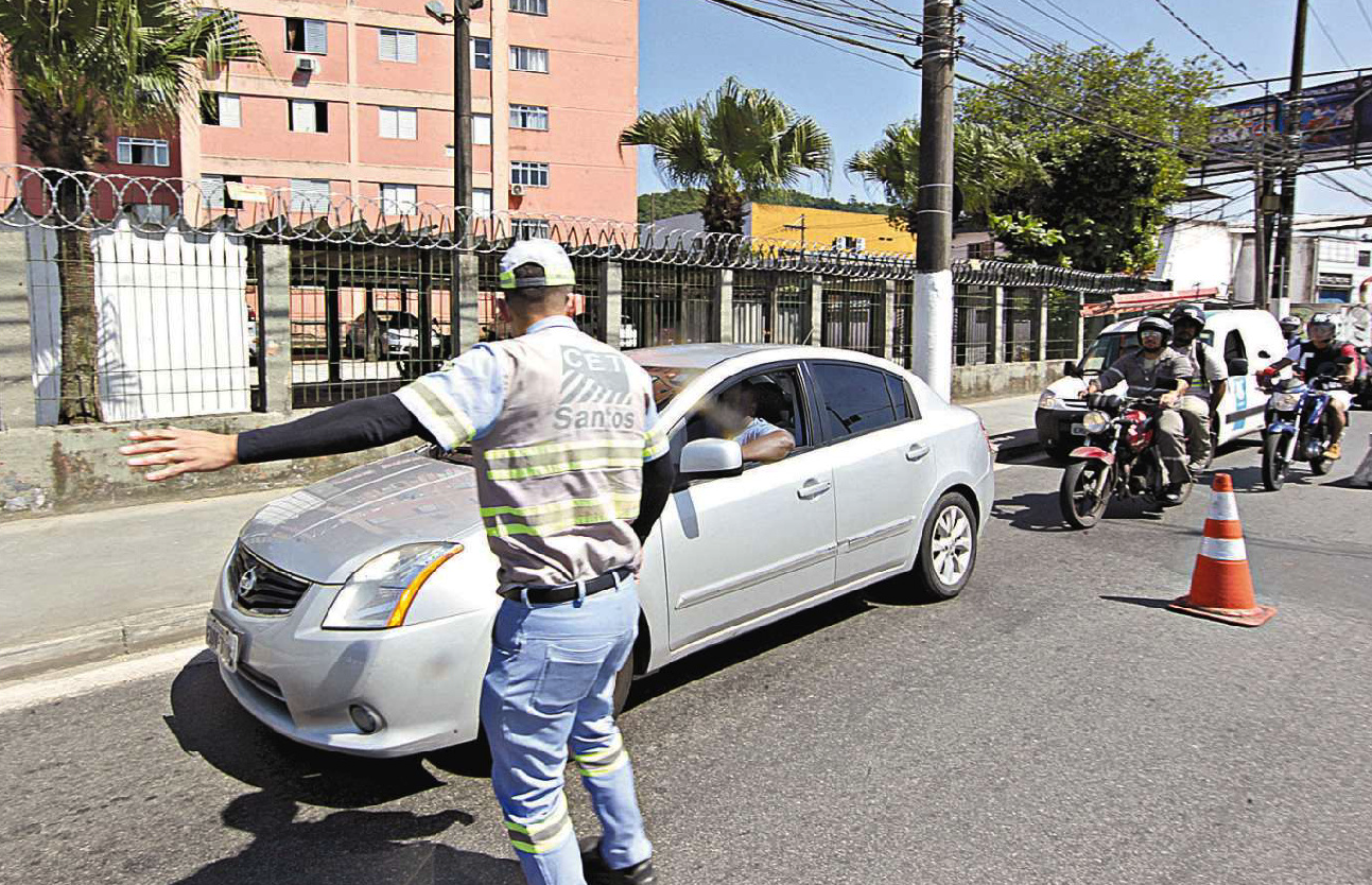 Bloqueios inibem a entrada de milhares de veículos na região