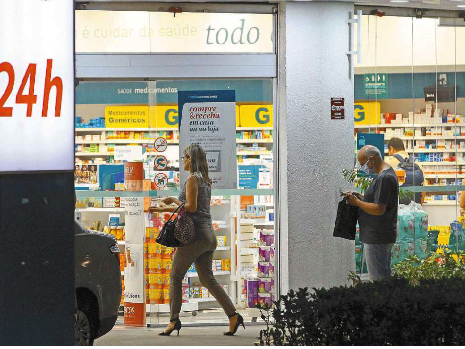 Anvisa libera teste rápido de covid-19 em farmácias