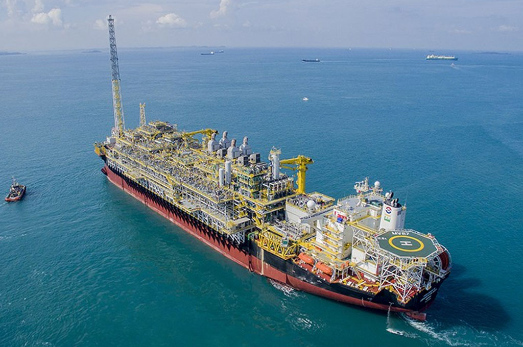 ANP aponta 74 profissionais de plataformas de petróleo com Covid-19
