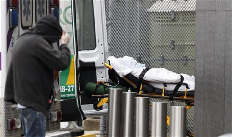 Estados Unidos em pânico: em 24 horas, mais de 2 mil mortes por coronavírus