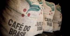 Possibilidade de paralisação dos portos mantém preço do café estável