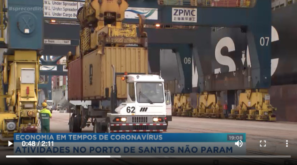 Atividades no Porto de Santos não param