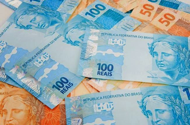 Governo autoriza saques de R$ 1.045 do FGTS a partir de 15 de junho e extingue PIS-Pasep