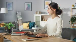 Cuidar bem da postura é desafio no home office