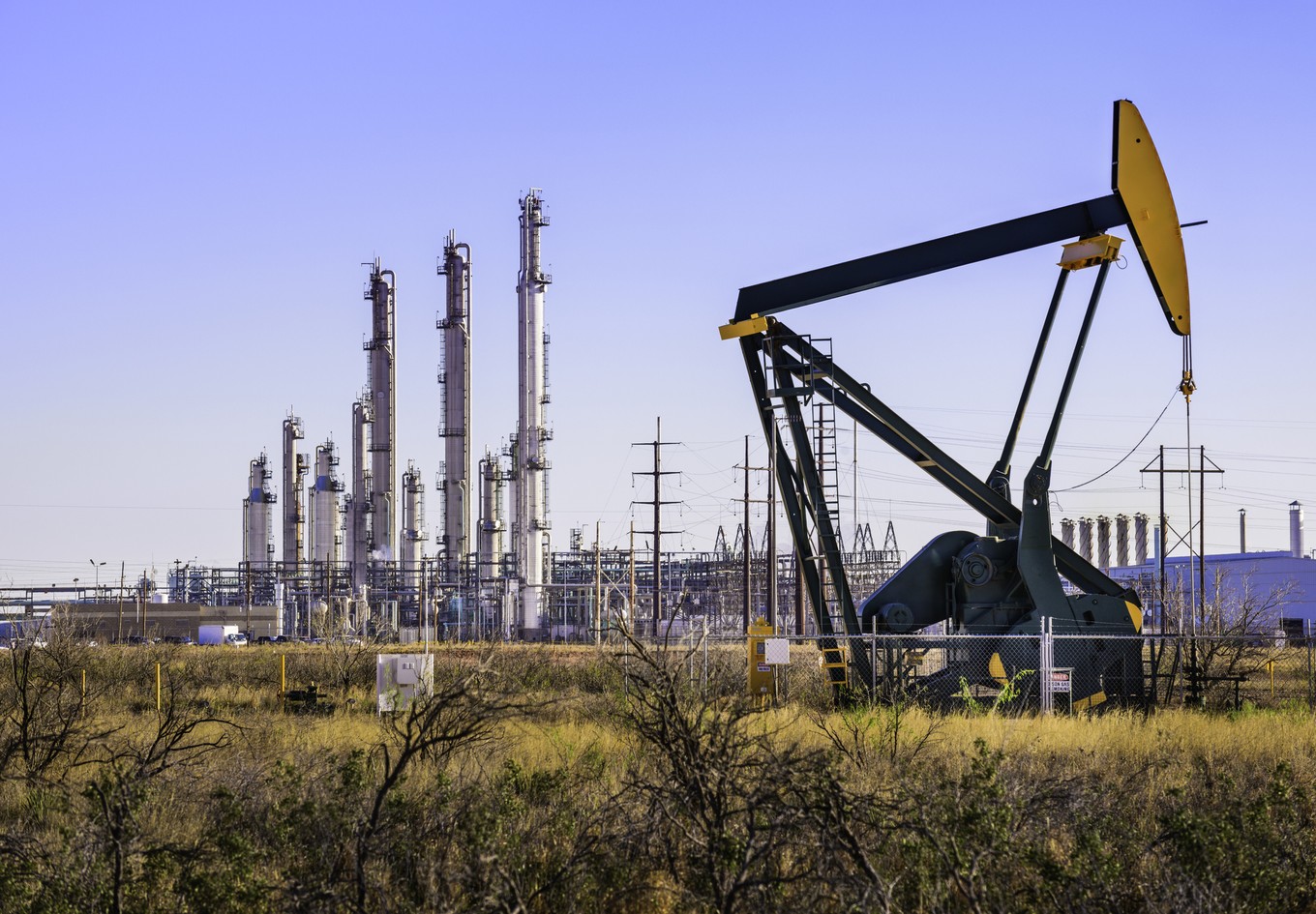 Petrobras: Produção de óleo no Brasil sobe 18% em 12 meses, mas cai 3% ante 4º tri