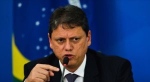 Ministro da Infraestrutura garante continuidade de obras na pandemia