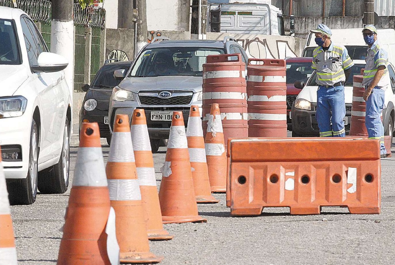 Baixada não antecipa feriados