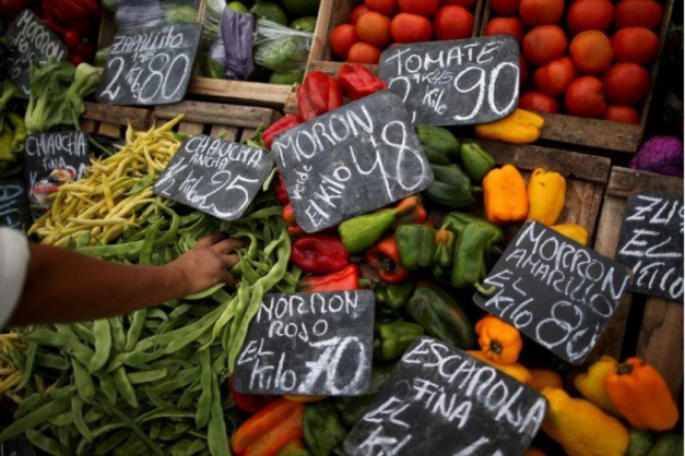 Preços mundiais de alimentos caem acentuadamente em abril devido à Covid-19, diz ONU