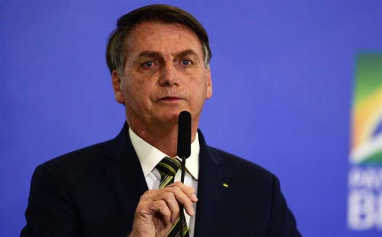Em decreto, Bolsonaro inclui salões de beleza e academias de esporte como atividades essenciais