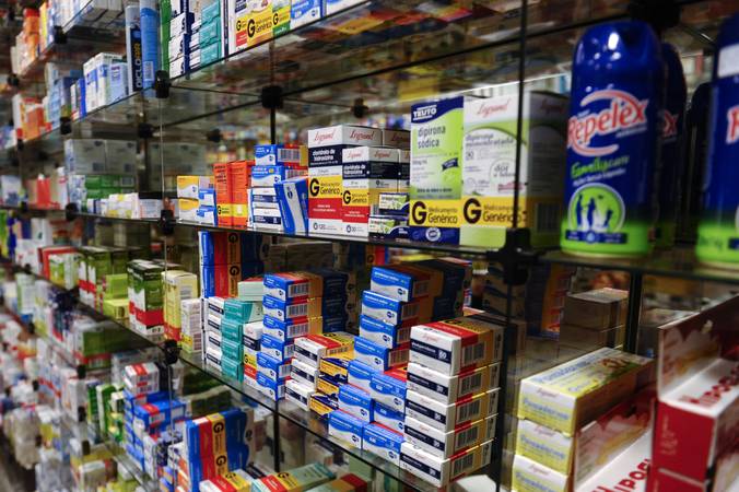 Preços de remédios poderão ser congelados durante pandemia