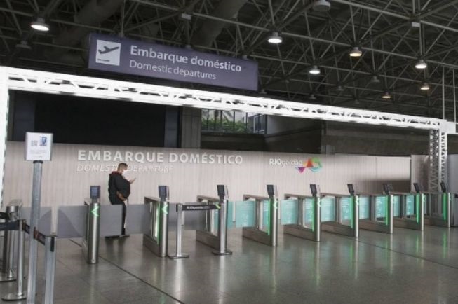 Governo dá aval para revisão de contratos de estradas e aeroportos, o que pode incluir até alta de tarifas