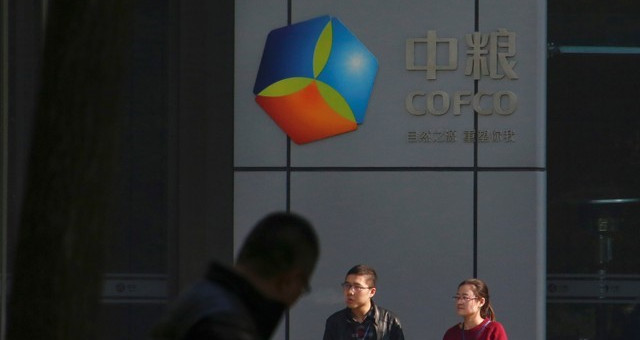 Cofco vai exportar açúcar em vez de milho em seu terminal de Santos