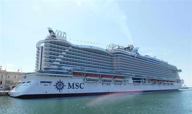Aumenta casos de covid-19 em navio