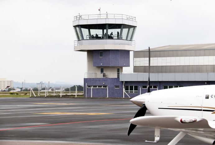 Governo de SP apresenta lote de 22 aeroportos e mantém os leilões de dezembro