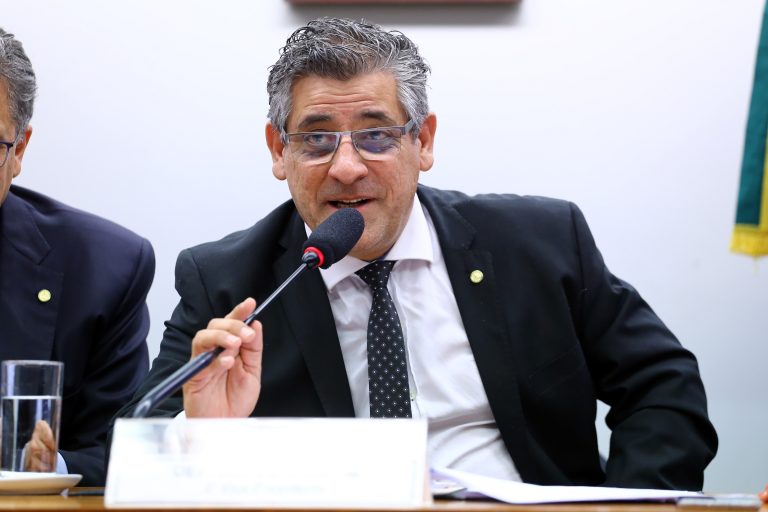 Proposta suspende pagamento de acordo trabalhista durante pandemia