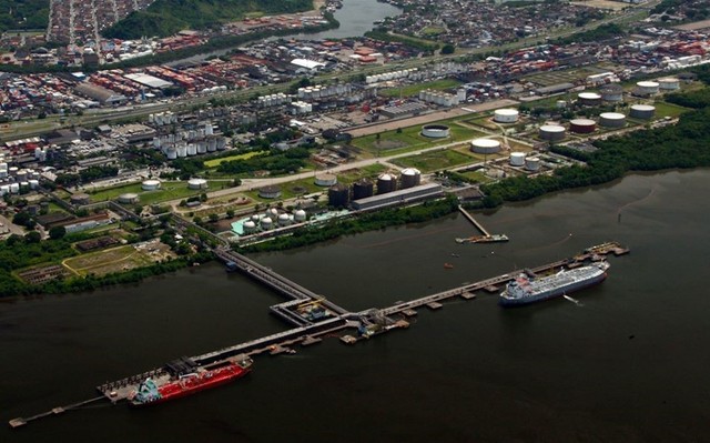 Sexto navio entra em quarentena no Porto de Santos após ter caso confirmado de coronavírus