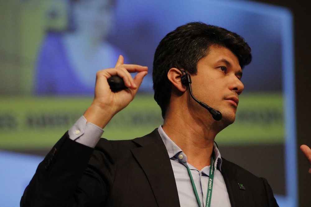 Latam, Gol e Azul já aderiram à proposta do sindicato de bancos, diz presidente do BNDES