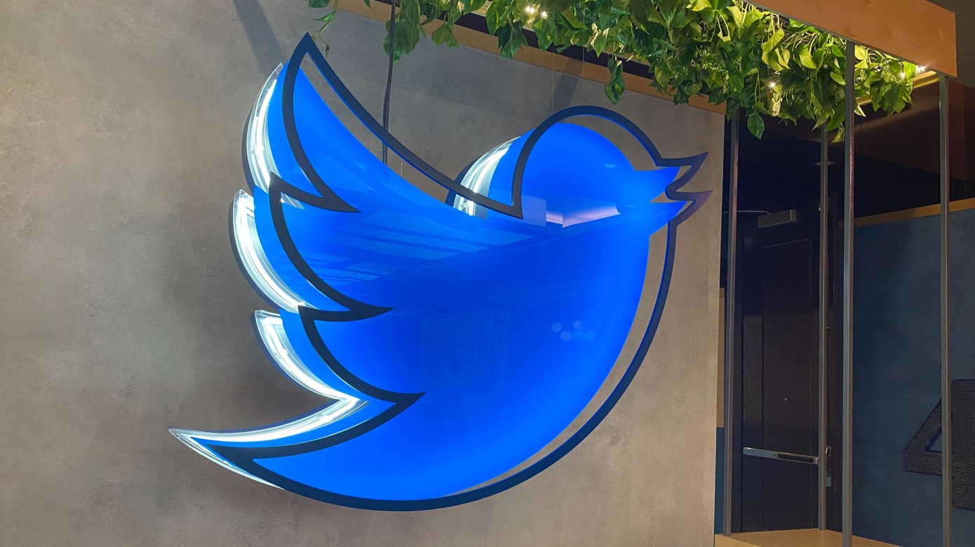 Twitter diz que funcionários podem continuar trabalhando em casa permanentemente