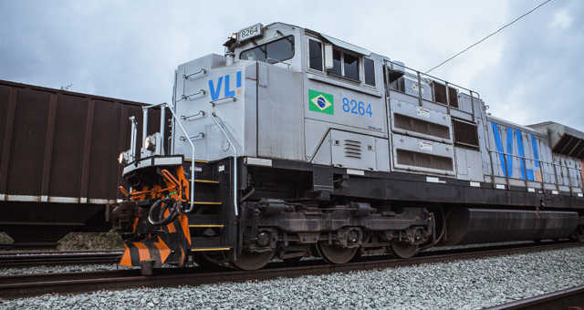 VLI antecipa renovação de contratos para transporte de carvão e minério no Pecém