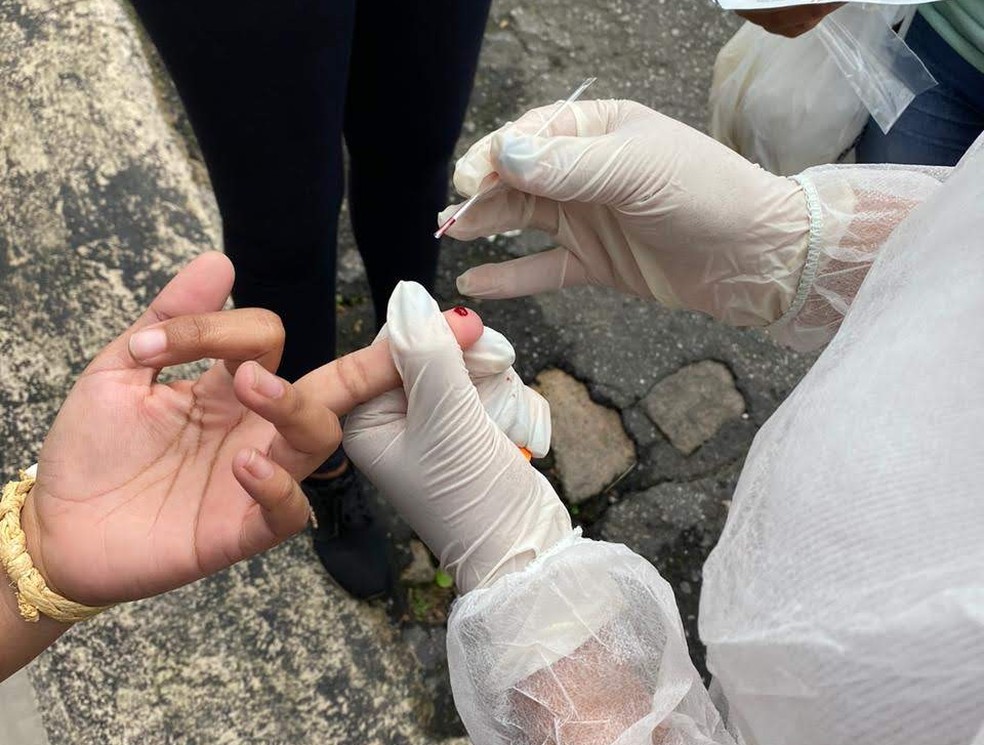 Estudo aponta que uma a cada 45 pessoas já foi infectada por Covid-19 na Baixada Santista