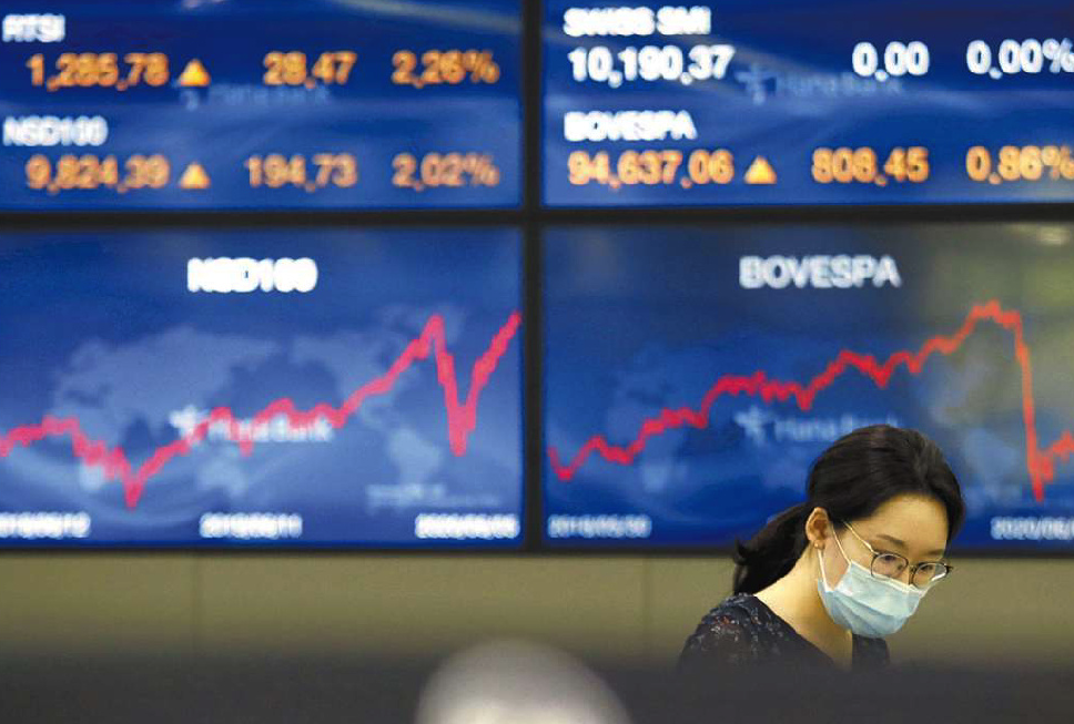 Bolsa engata 7ª sessão em alta e dólar cai a R$ 4,85