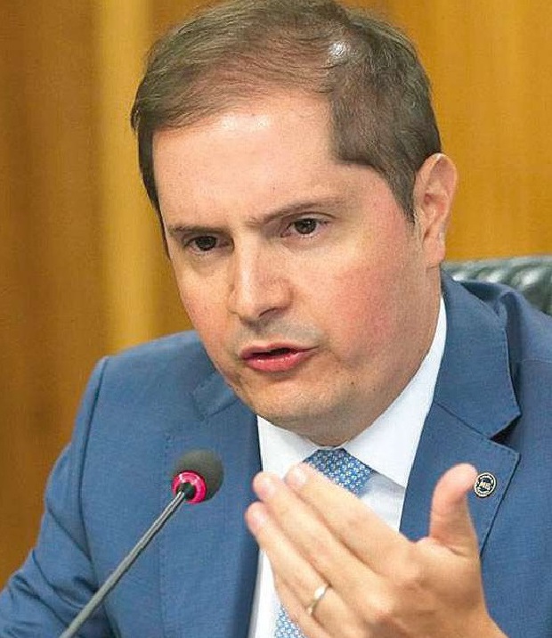 Redução de jornada terá mais 1 mês