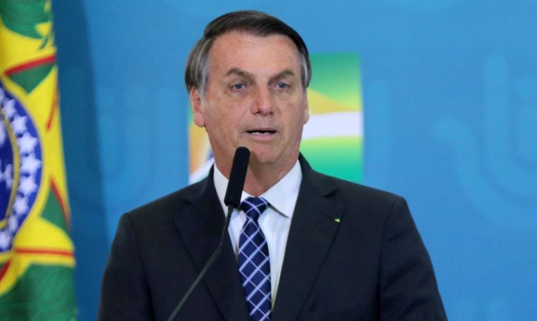 Bolsonaro responsabiliza governadores e prefeitos por combate à covid-19
