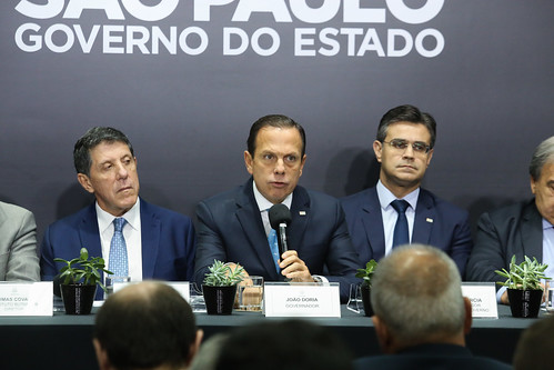 Governo de SP apresenta informações sobre o combate ao coronavírus
