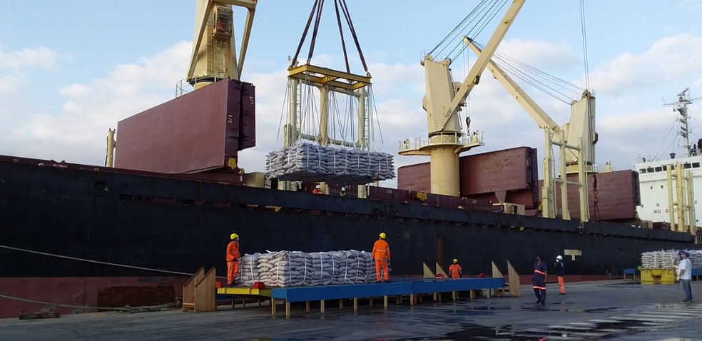 Após 15 anos, porto de São Sebastião volta a exportar açúcar